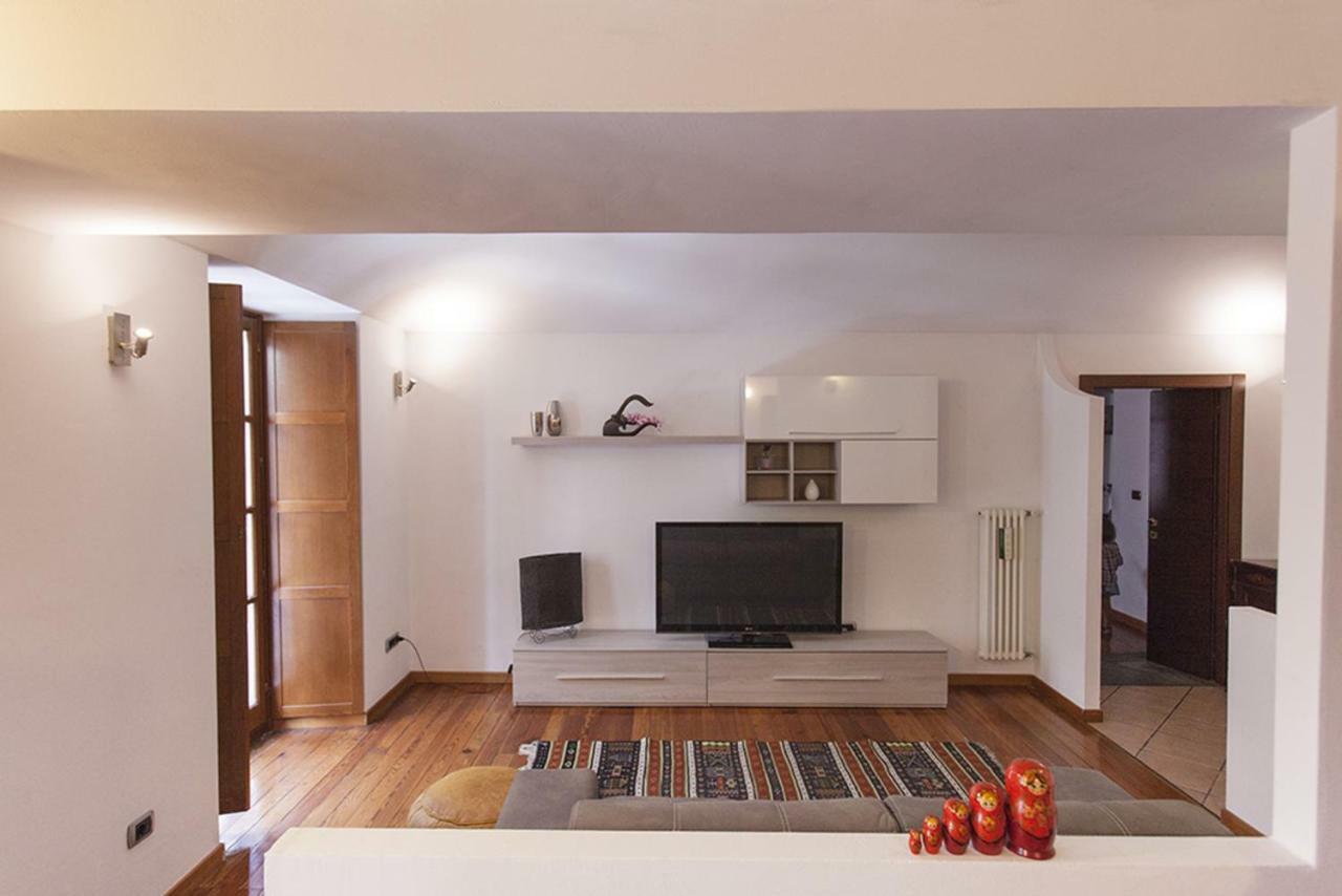 Monikapsa Apartment Turin Exterior photo